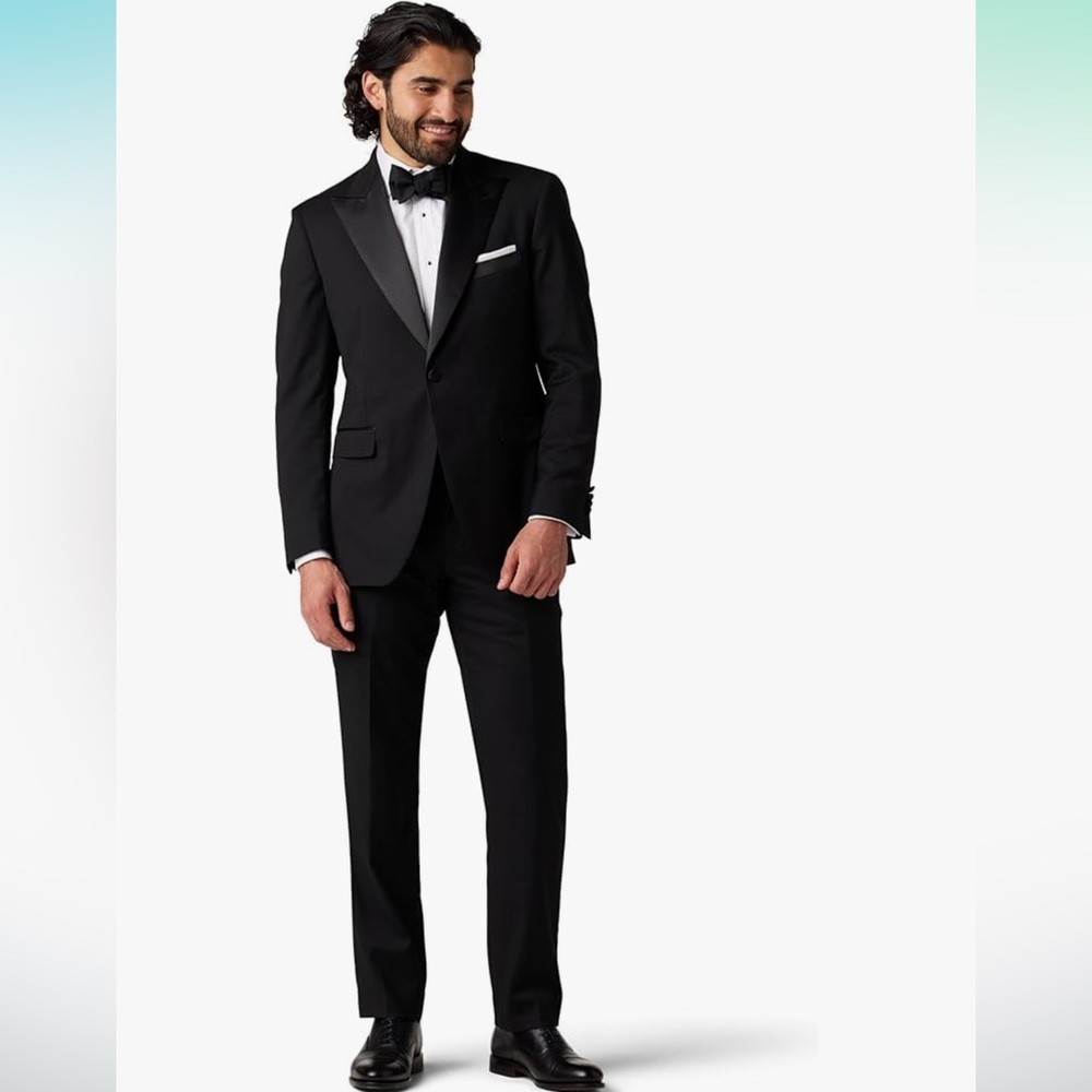 Alton Lane Mercantile Tuxedo Tailored Fit in Raven Black